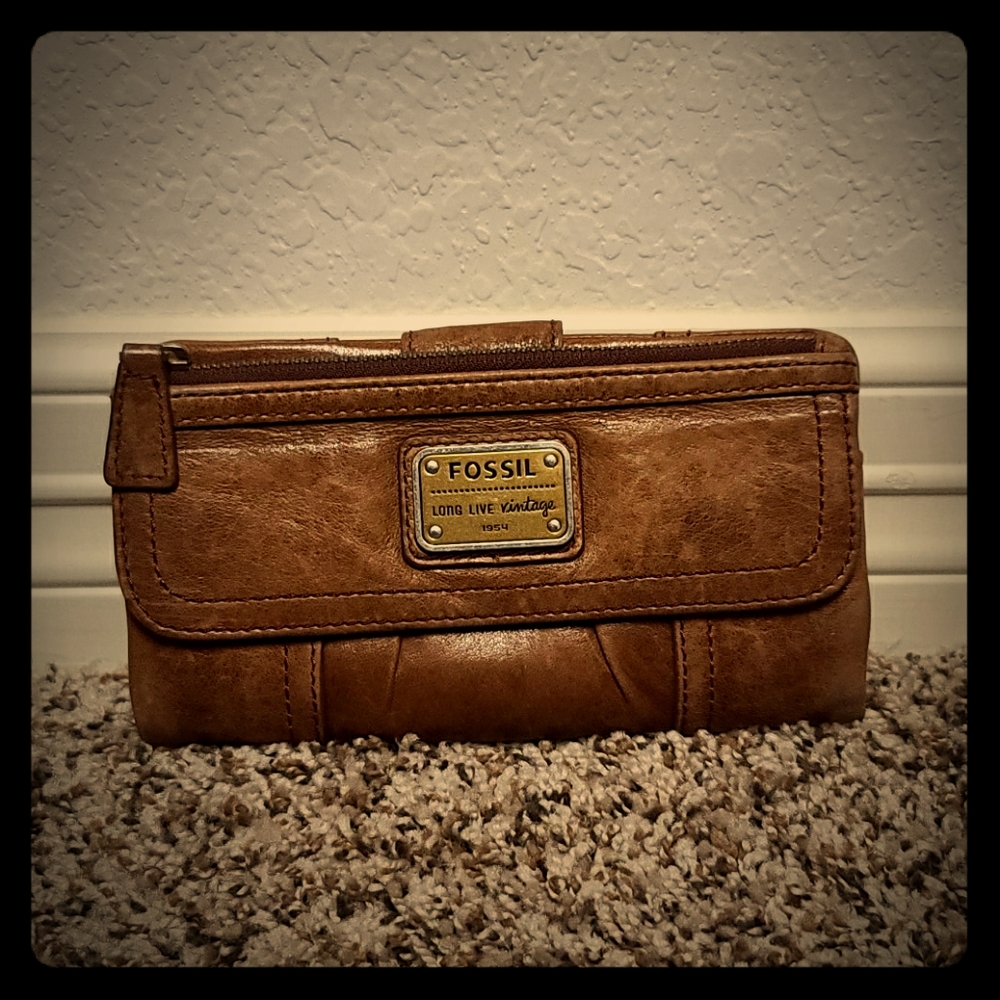 Fossil Wallet